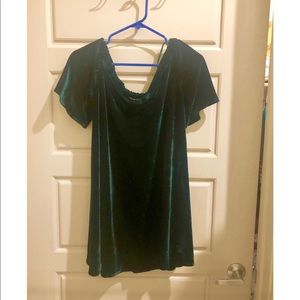 Gianni Bini Green velvet babydoll dress